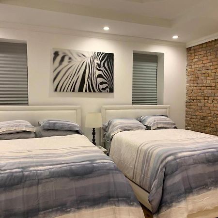 Newly Renovated Duplex Apartment 2 New York Buitenkant foto