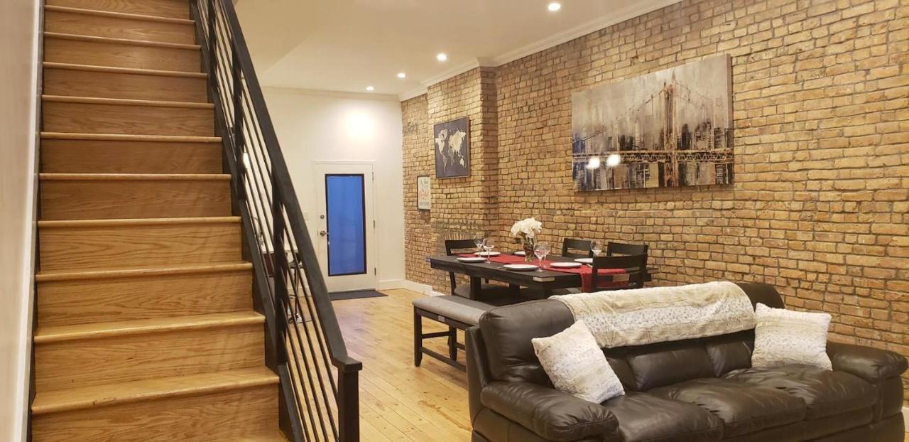Newly Renovated Duplex Apartment 2 New York Buitenkant foto