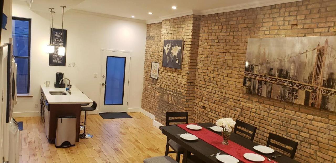 Newly Renovated Duplex Apartment 2 New York Buitenkant foto