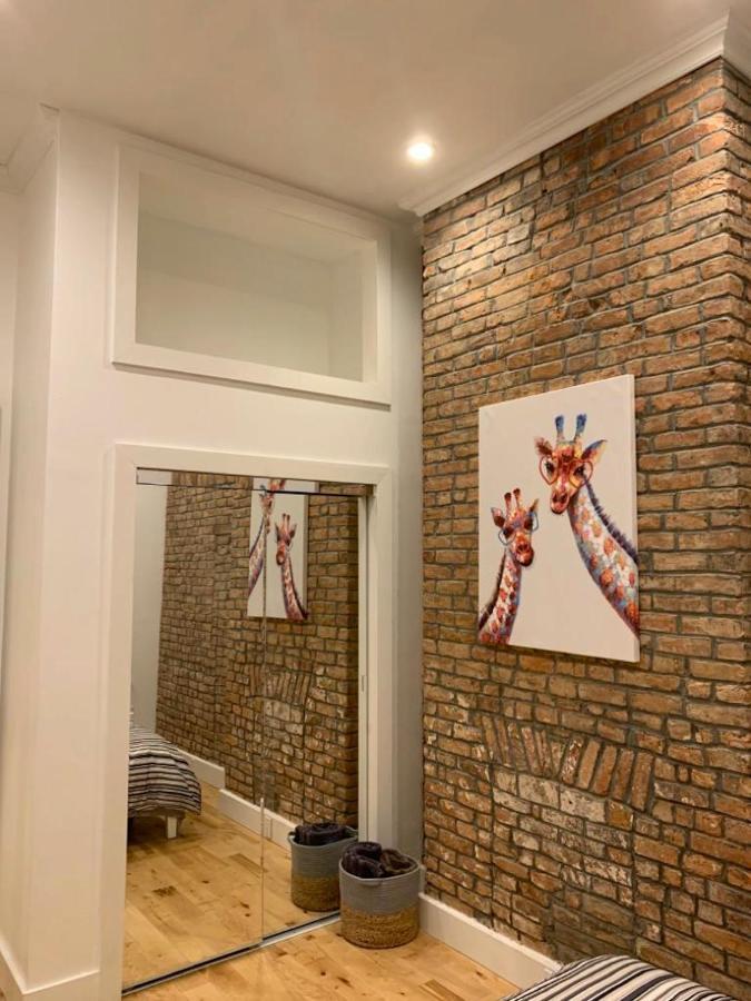 Newly Renovated Duplex Apartment 2 New York Buitenkant foto